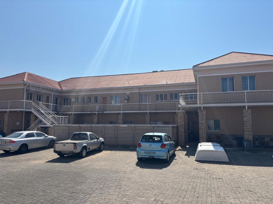 1 Bedroom Property for Sale in Willows Free State